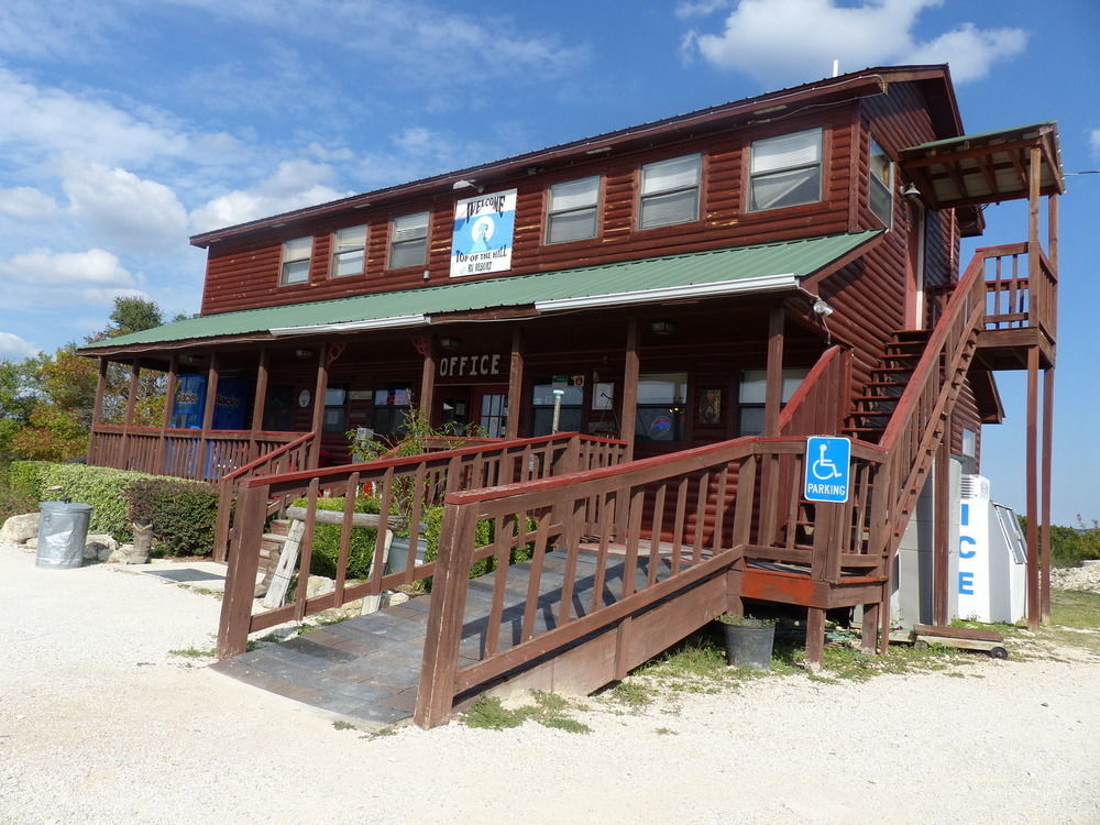 Top Of The Hill Rv Resort & Cabins Waring Eksteriør bilde